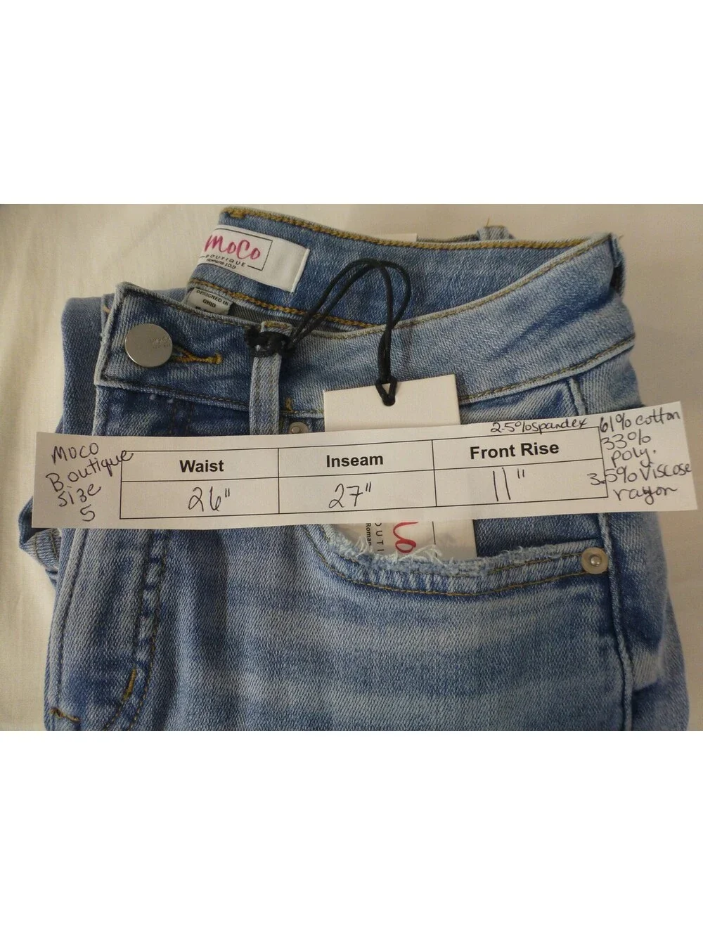 MoCo Boutique Women's Size 5/27 Tummy Control Straight Leg Jeans Light NWT G4A